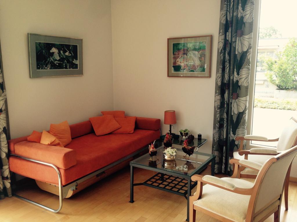 Avliving City Flat Basel With Roof Garden Ngoại thất bức ảnh